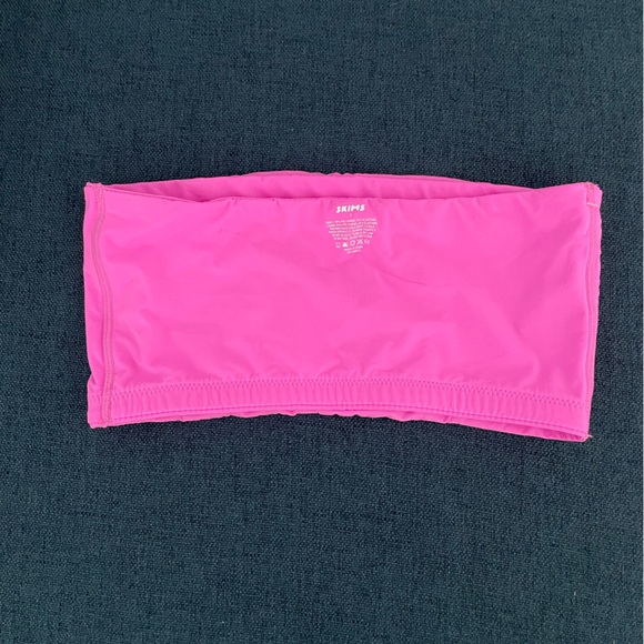 SKIMS Pink Bandeau - Picture 7 of 7